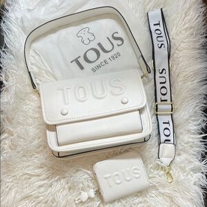 TOUS White Crossbody Bag with Strap and Wallet
